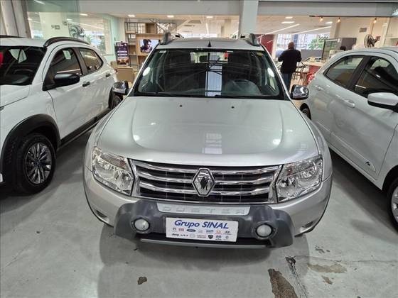 RENAULT DUSTER 2.0 DYNAMIQUE 4X2 16V FLEX 4P AUTOMÁTICO RENAULT DUSTER 2.0 DYNAMIQUE 4X2 16V FLEX 4P AUTOMÁTICO